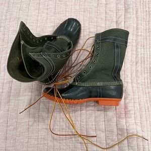L.L. Bean x Todd Snyder, Leather Olive Bison Bean Boot (Size 8)